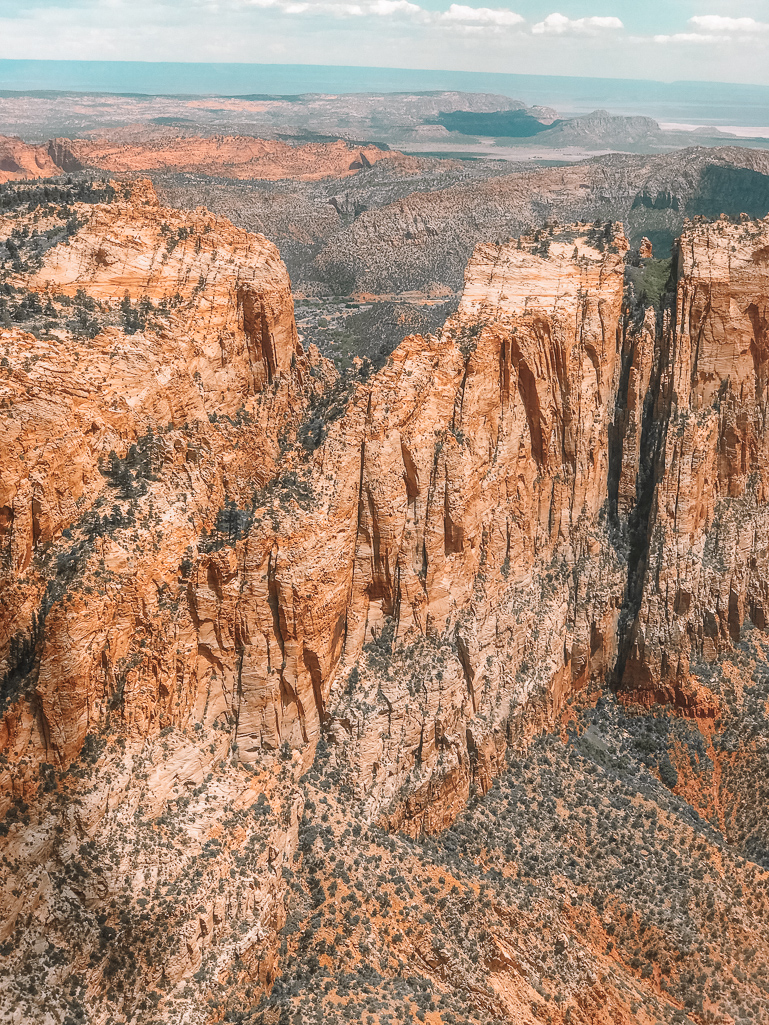 Helicopter Tour Zion National Park 1