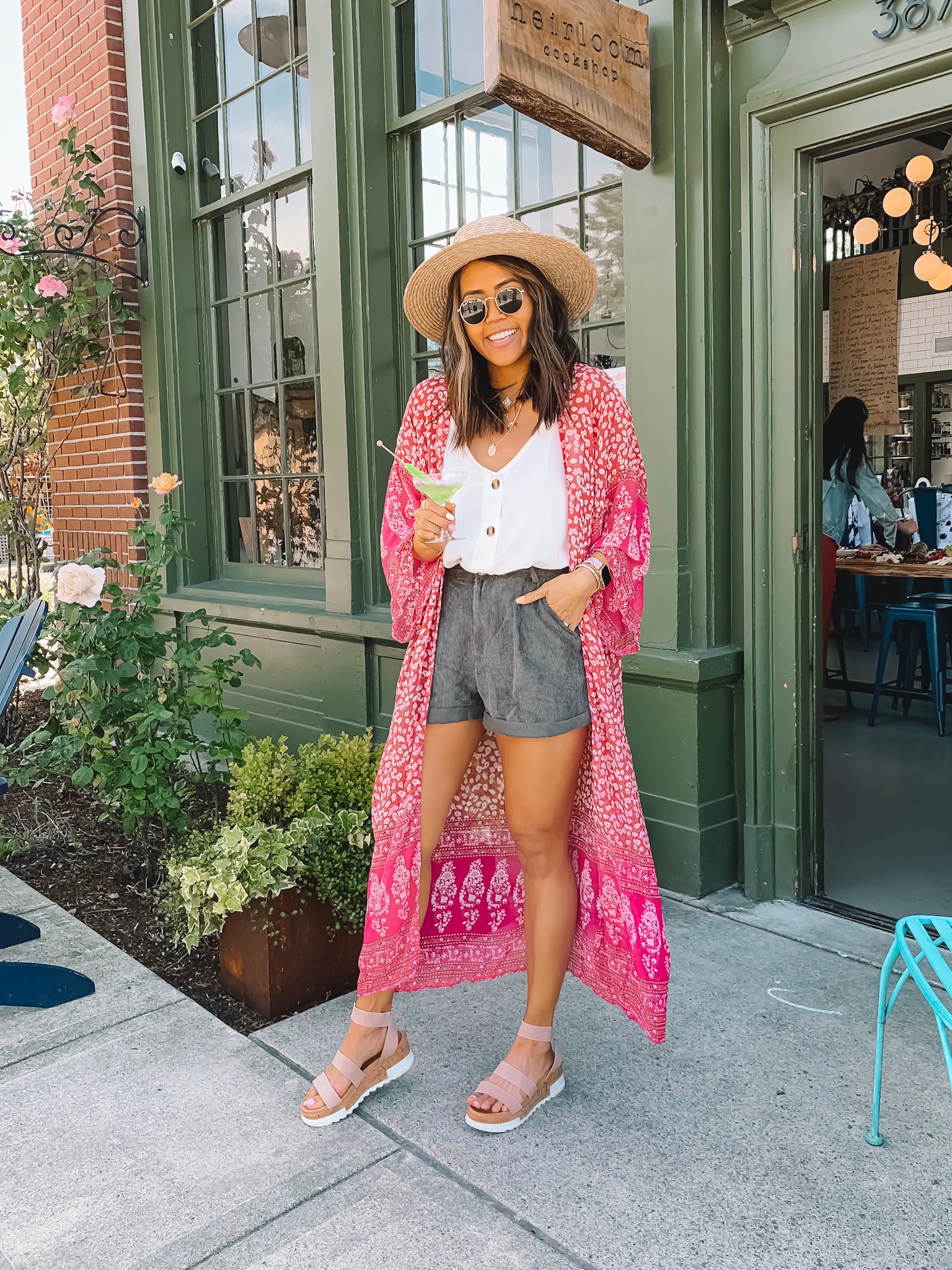 spring outfit ideas - Gypsy Tan - Seattle