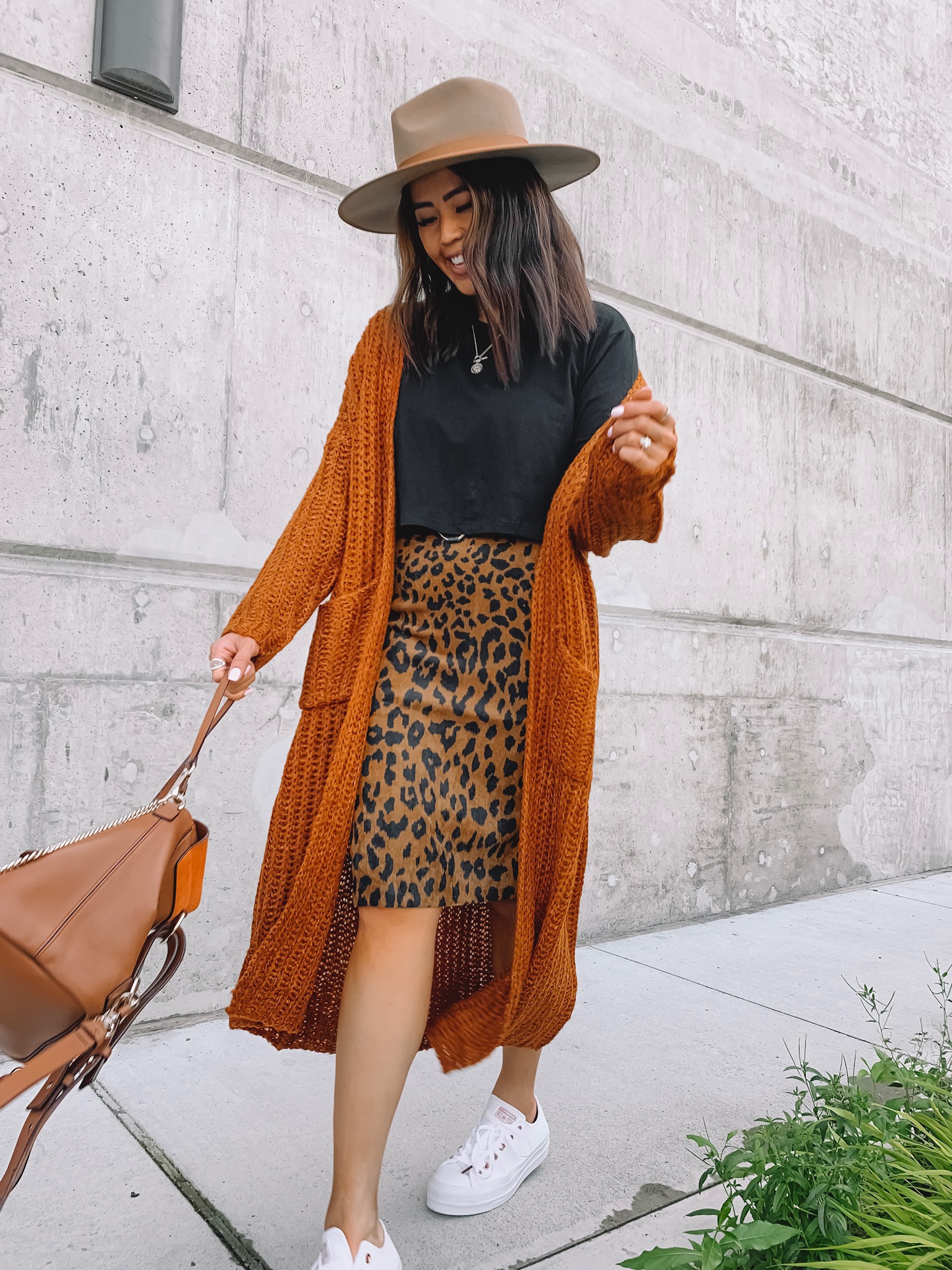 Back to School outfits & Fall Work Outfits 2019 - Gypsy Tan