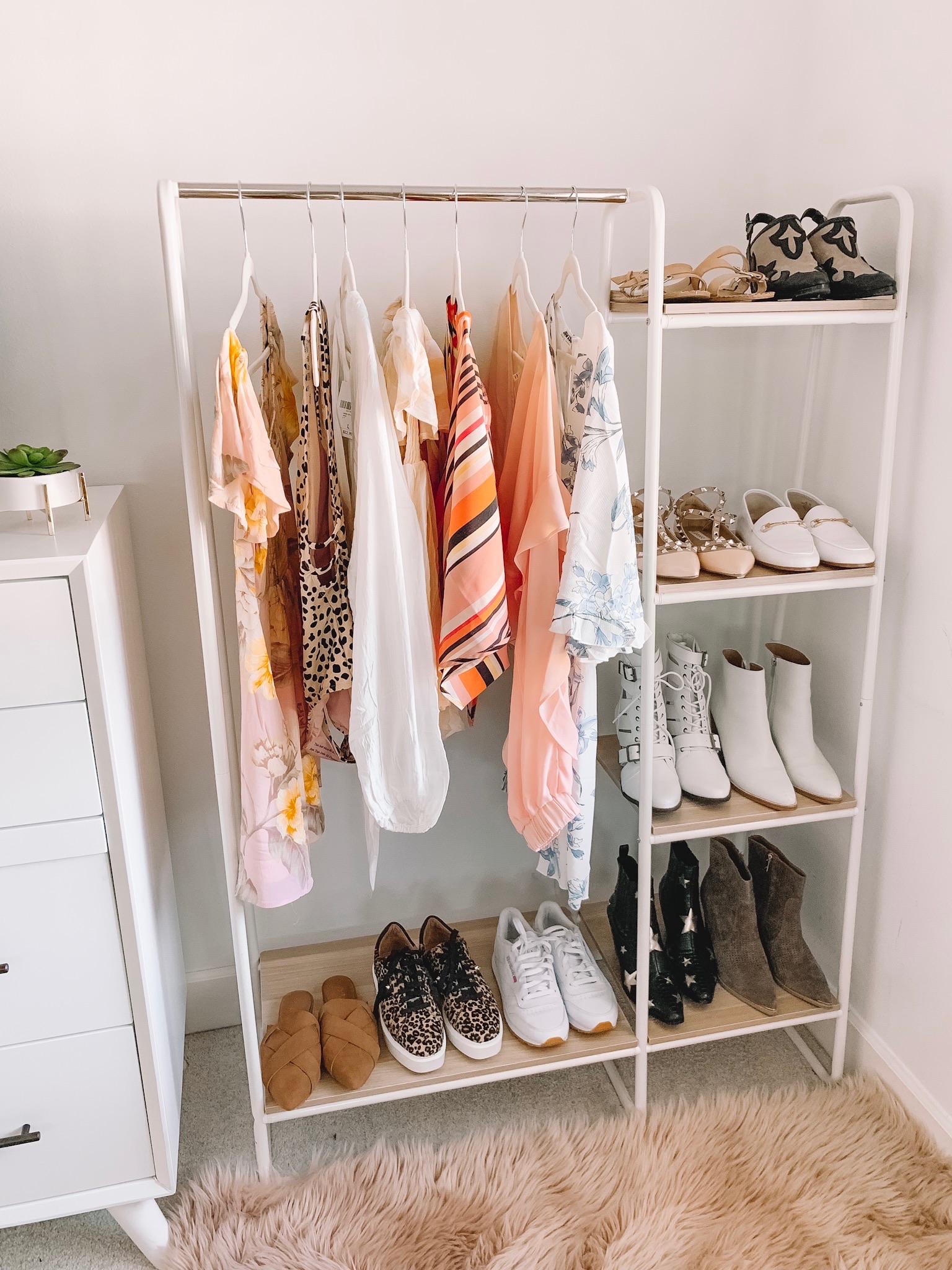 Clothing Rack with Shelves - CLoset organization - Bedroom Ideas